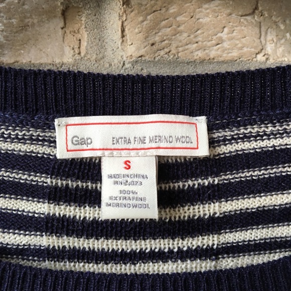 Gap Extra Fine Merino Wool Striped Sweater Small - Picture 3 of 8